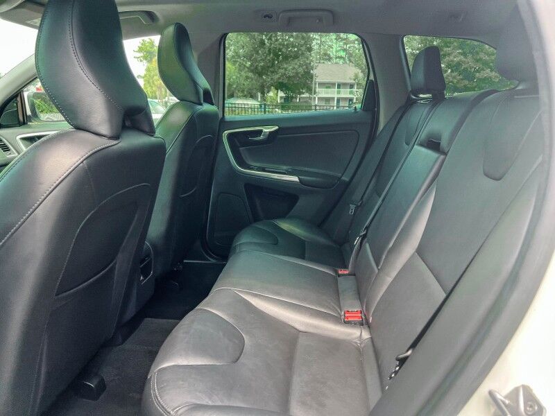 2016 Volvo XC60 T6 Drive-E Wilmington NC