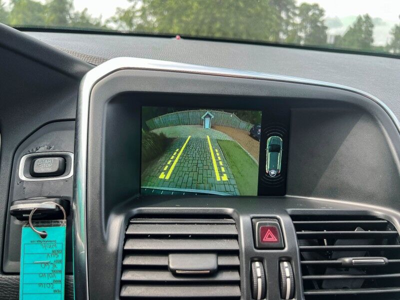 2016 Volvo XC60 T6 Drive-E Wilmington NC