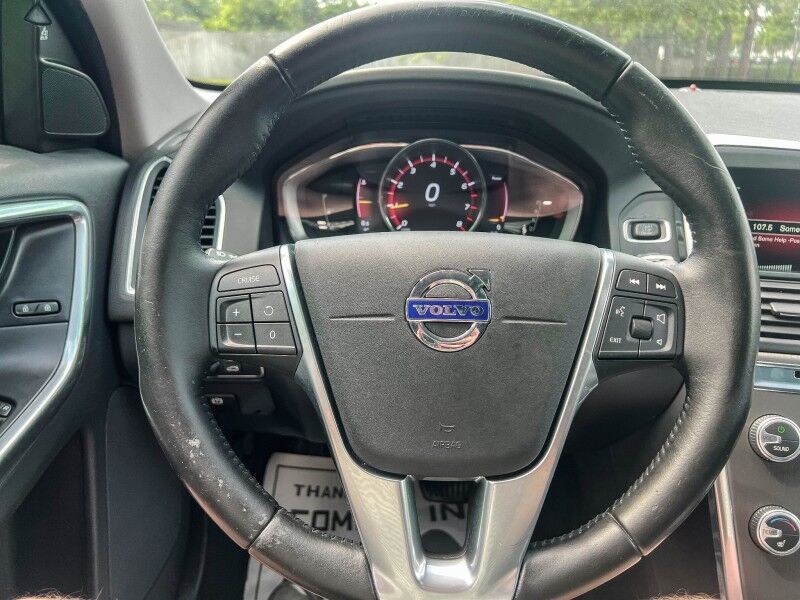 2016 Volvo XC60 T6 Drive-E Wilmington NC