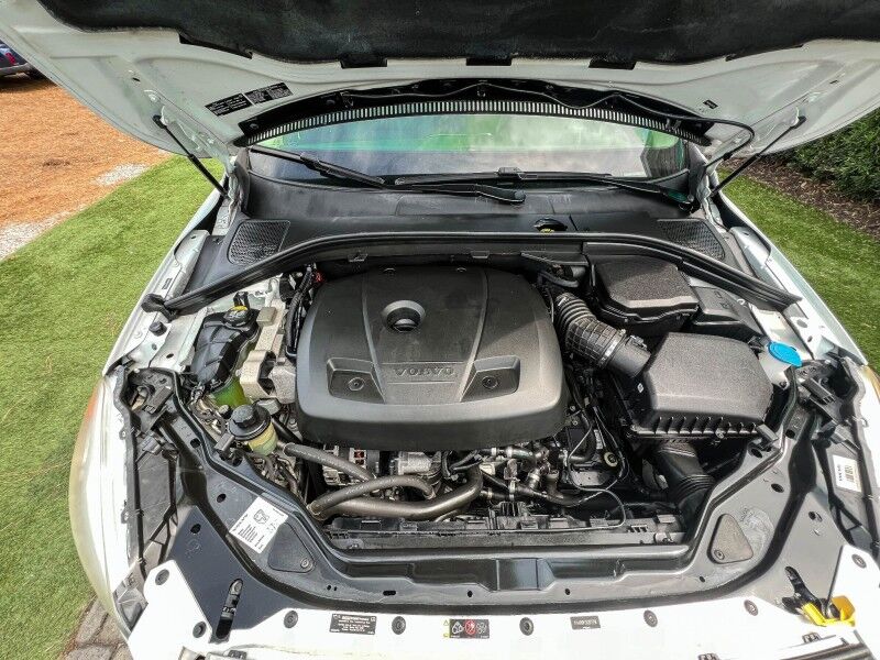 2016 Volvo XC60 T6 Drive-E Wilmington NC