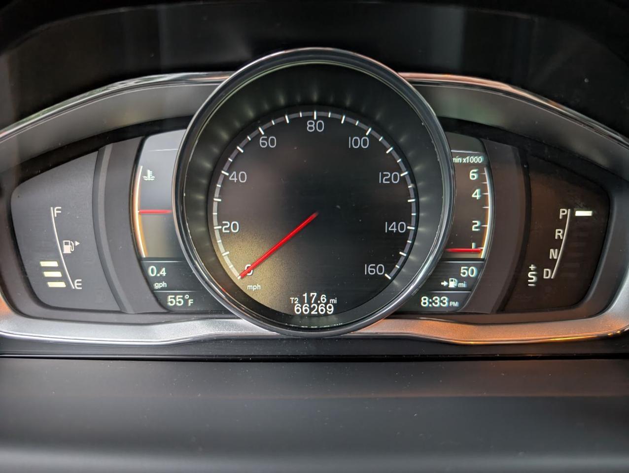 2016 Volvo XC70 T5 AWD Premier w/High Performance Audio, Back Up Cam, Keyless Start, Heated Leather Seats Portland OR