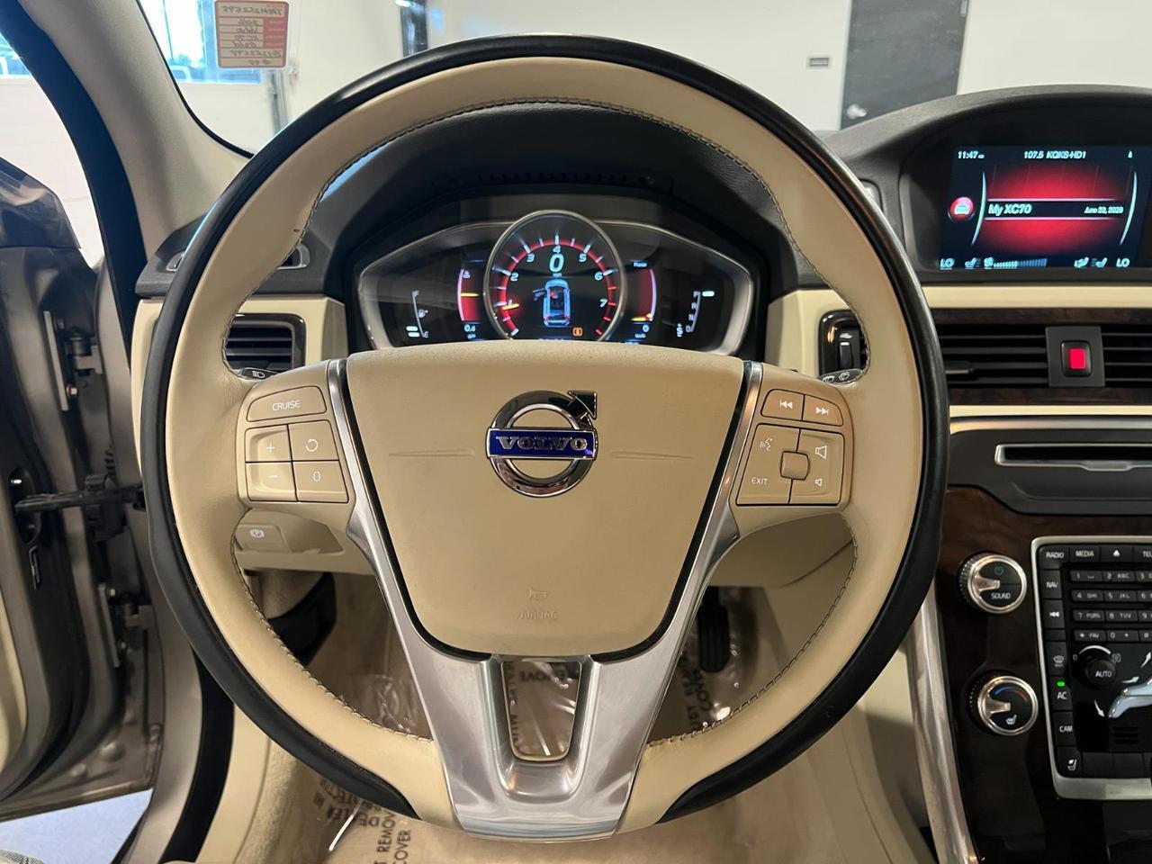 2016 Volvo XC70 T5 Premier Parker CO