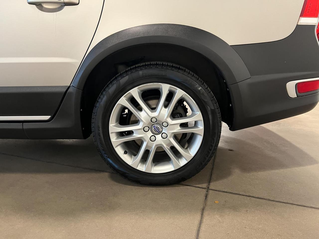 2016 Volvo XC70 T5 Premier Parker CO