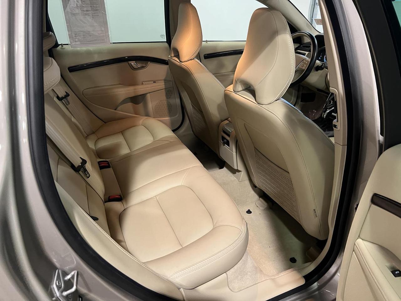 2016 Volvo XC70 T5 Premier Parker CO