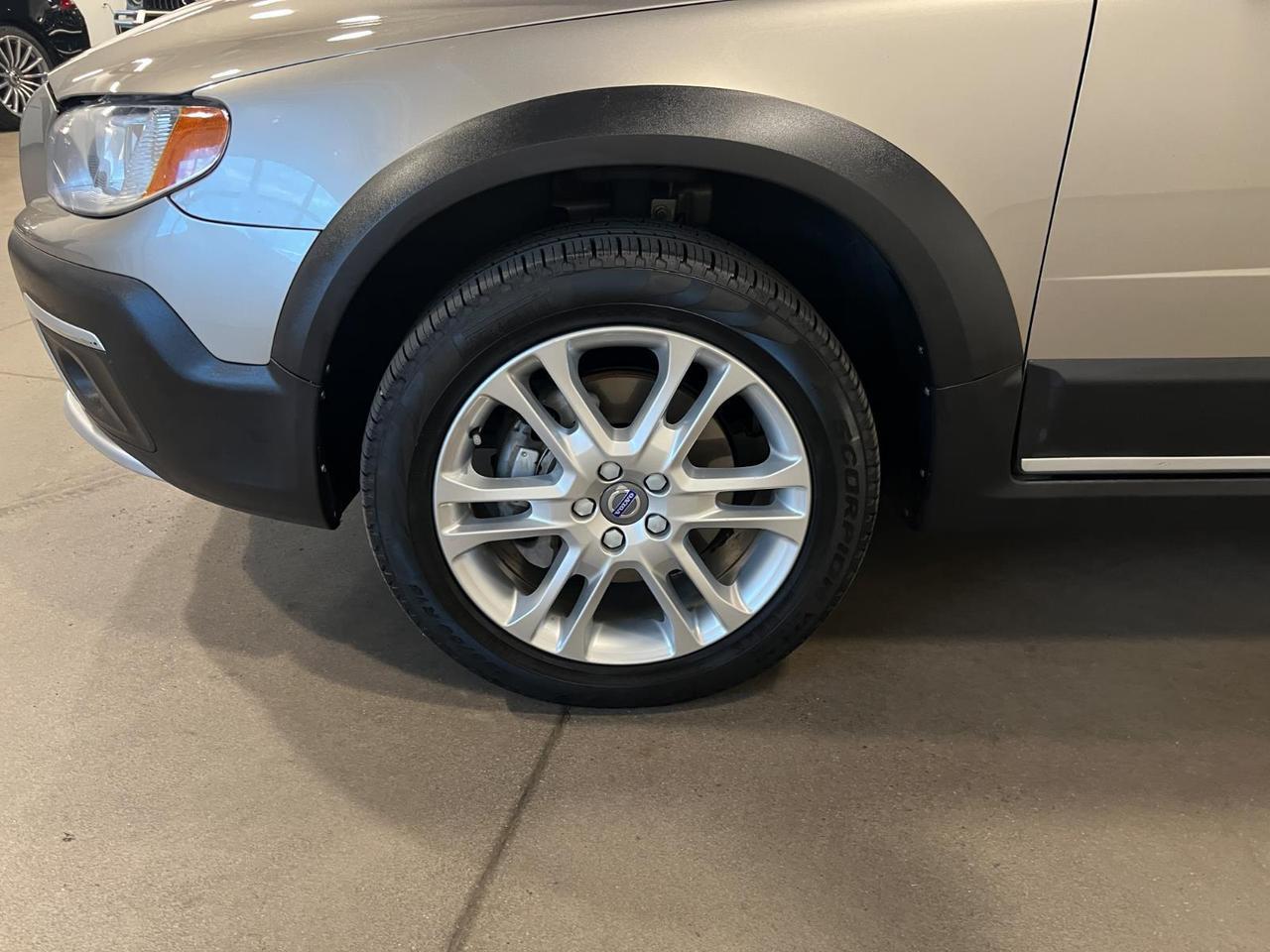2016 Volvo XC70 T5 Premier Parker CO