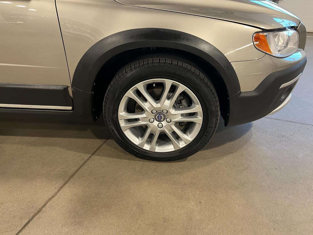 2016 Volvo XC70 T5 Premier Parker CO