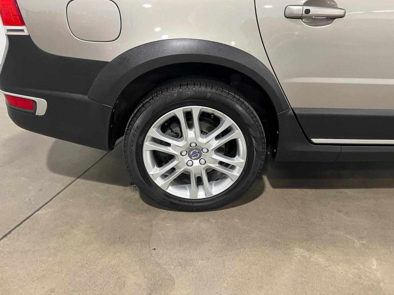 2016 Volvo XC70 T5 Premier Parker CO