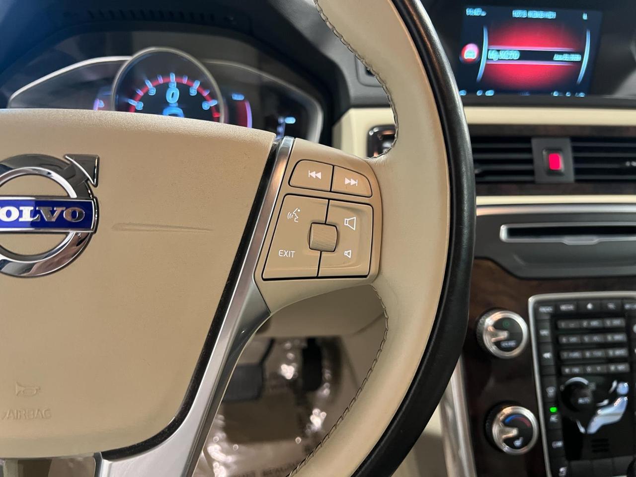 2016 Volvo XC70 T5 Premier Parker CO