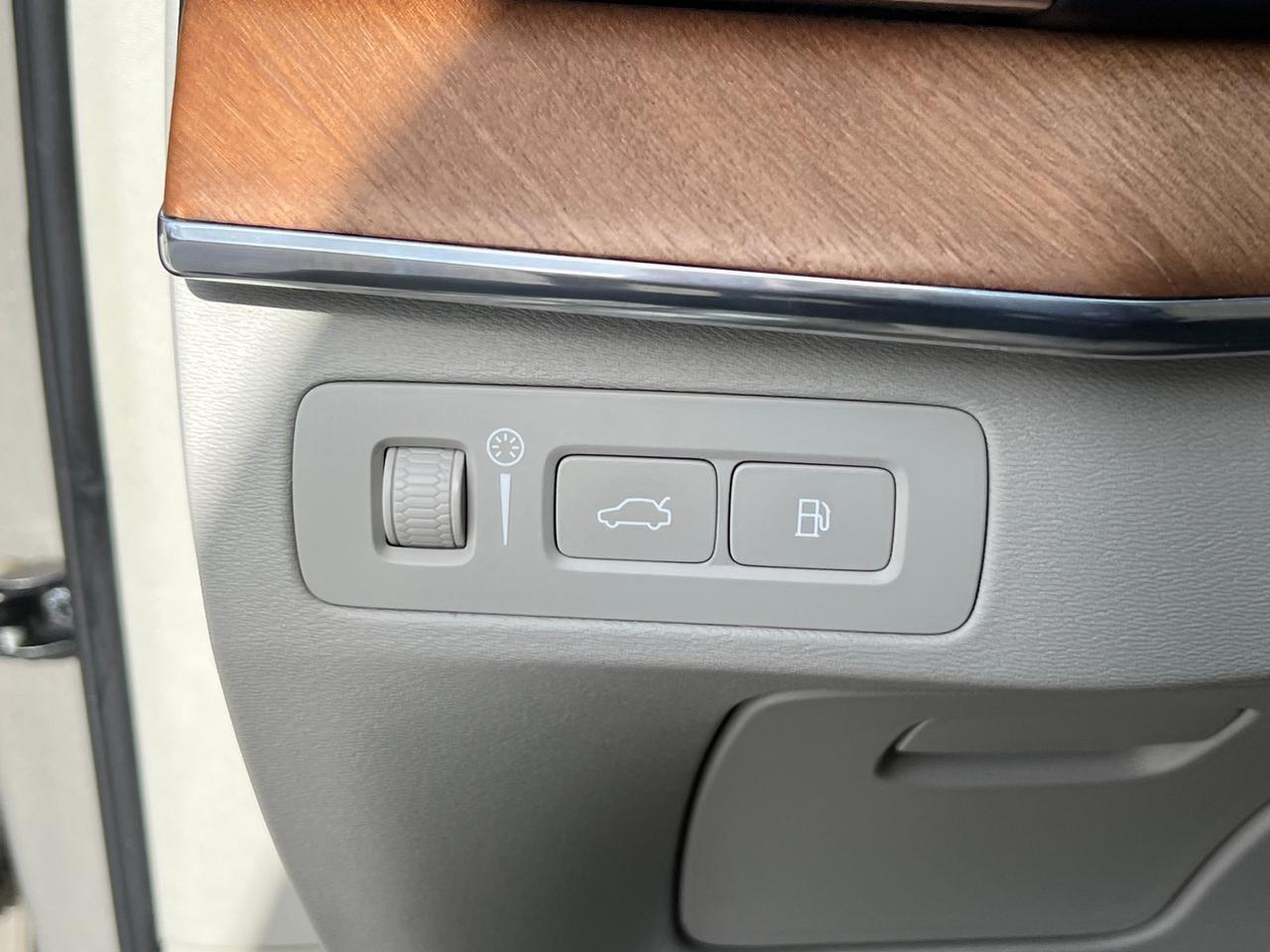 2016 Volvo XC90 Hybrid T8 Inscription Hagerstown MD