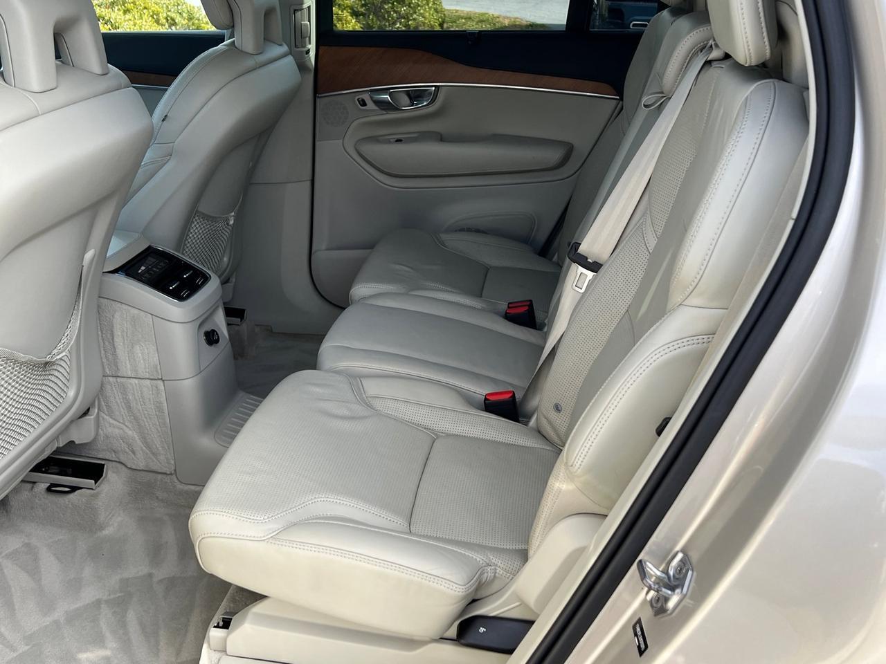 2016 Volvo XC90 Hybrid T8 Inscription Hagerstown MD