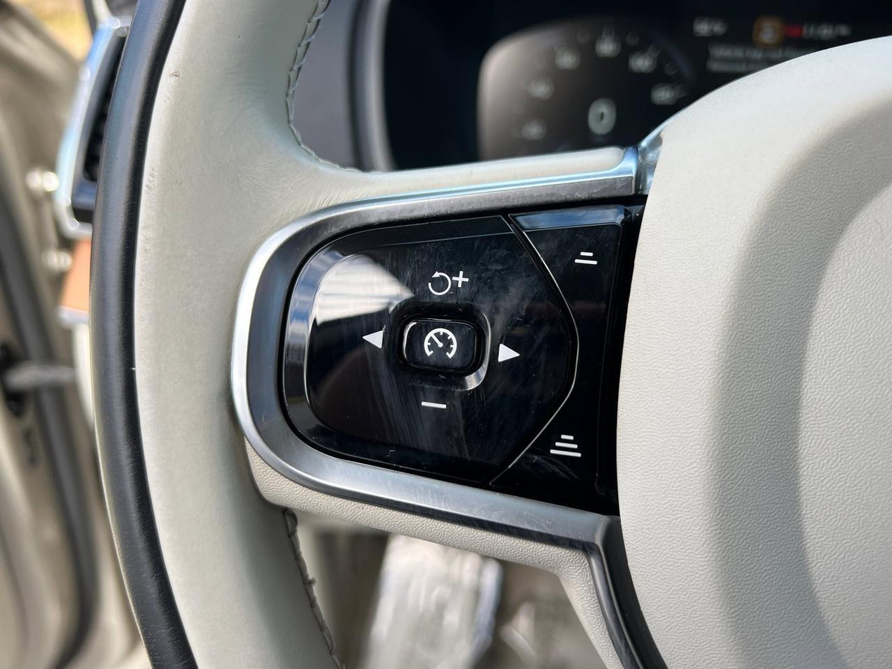 2016 Volvo XC90 Hybrid T8 Inscription Hagerstown MD