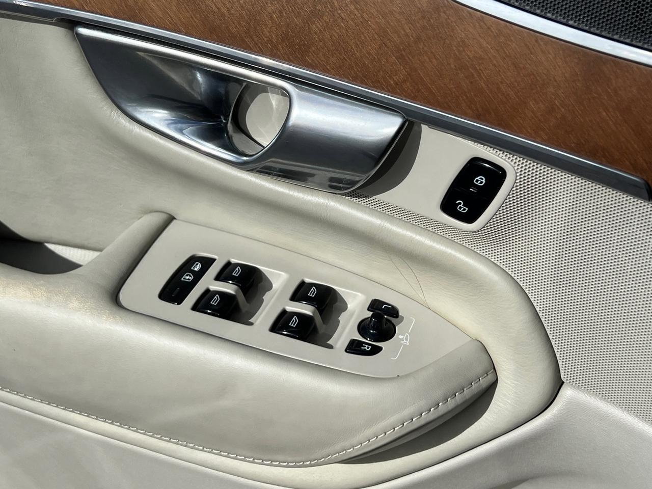 2016 Volvo XC90 Hybrid T8 Inscription Hagerstown MD