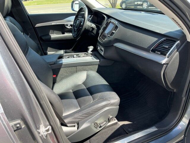 2016 Volvo XC90 T5 Momentum AWD Ashland VA