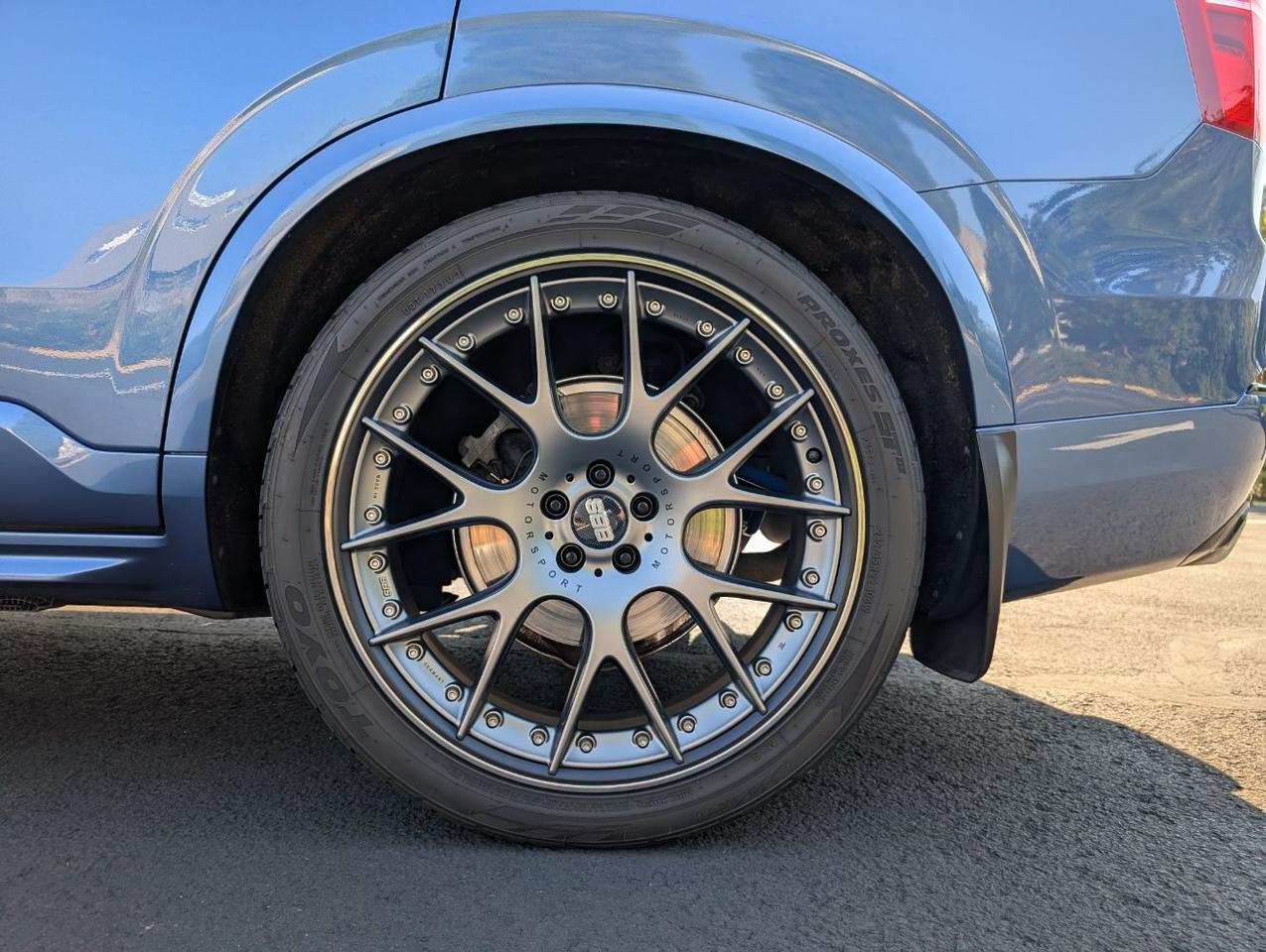 2016 Volvo XC90 T6 AWD R-Design | Bowers &amp; Wilkins Premium Audio, Tow Hitch &amp; Bremb Portland OR