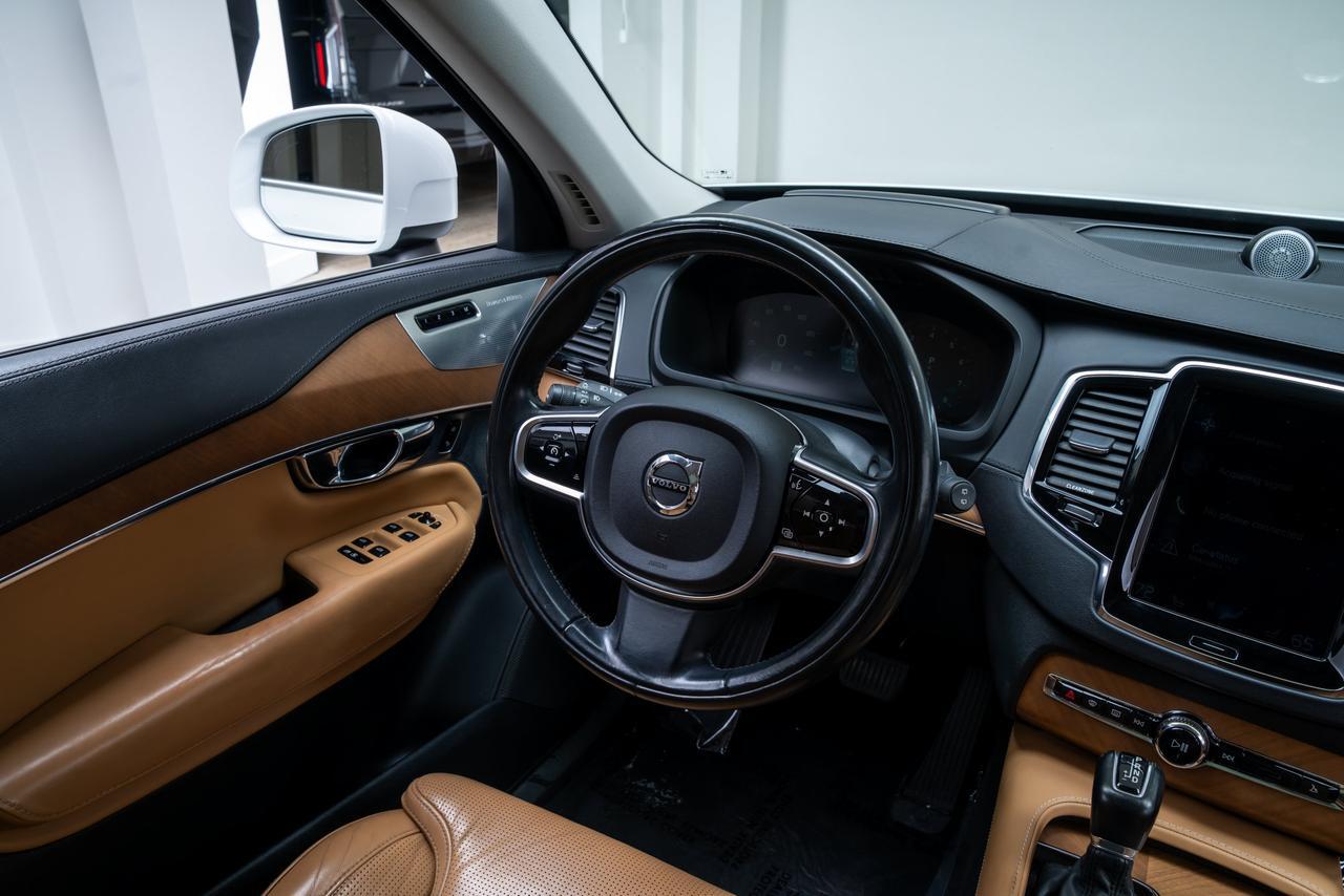 2016 Volvo XC90 T6 Inscription AWD / 3rd Row Seating Portland OR