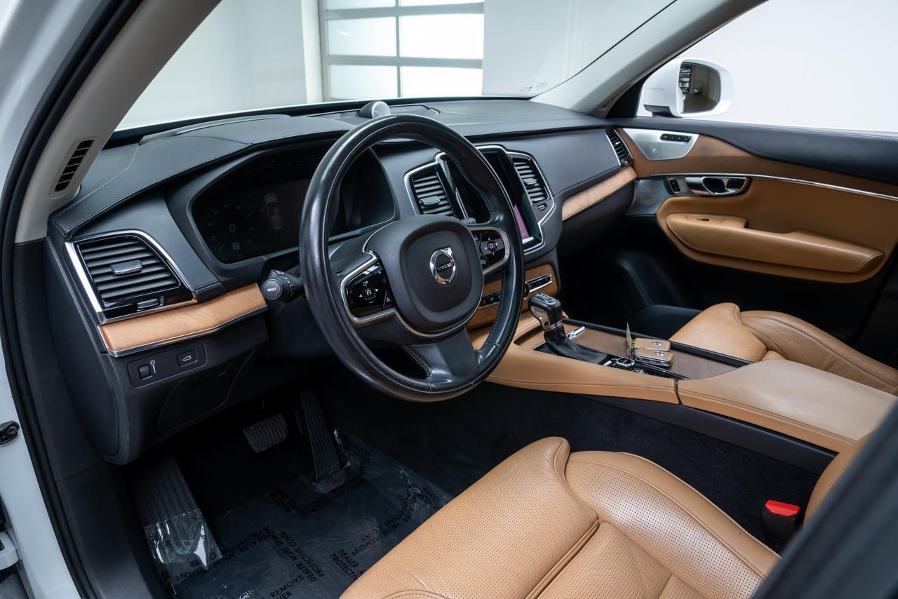 2016 Volvo XC90 T6 Inscription AWD / 3rd Row Seating Portland OR
