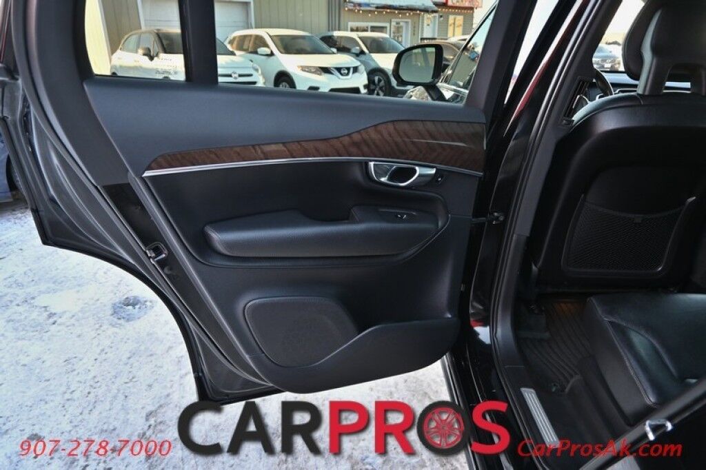 2016 Volvo XC90 T6 Momentum - AWD - 2.0L Supercharged Turbo - Vision &amp; Convenience Package - Keyless Entry and Start - Power Heated Leather Seats - NAV - 360&Acirc;&deg; Surround View &amp; Backup Camera - Panoramic Moonroof - 3rd Row - Seats 7 Anchorage AK