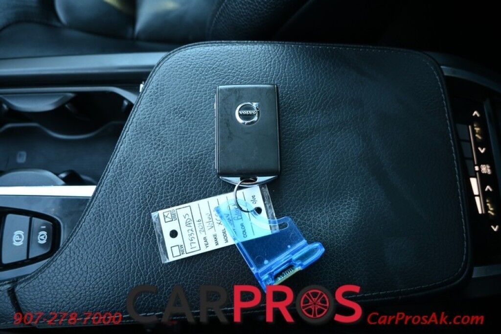 2016 Volvo XC90 T6 Momentum - AWD - 2.0L Supercharged Turbo - Vision &amp; Convenience Package - Keyless Entry and Start - Power Heated Leather Seats - NAV - 360&Acirc;&deg; Surround View &amp; Backup Camera - Panoramic Moonroof - 3rd Row - Seats 7 Anchorage AK