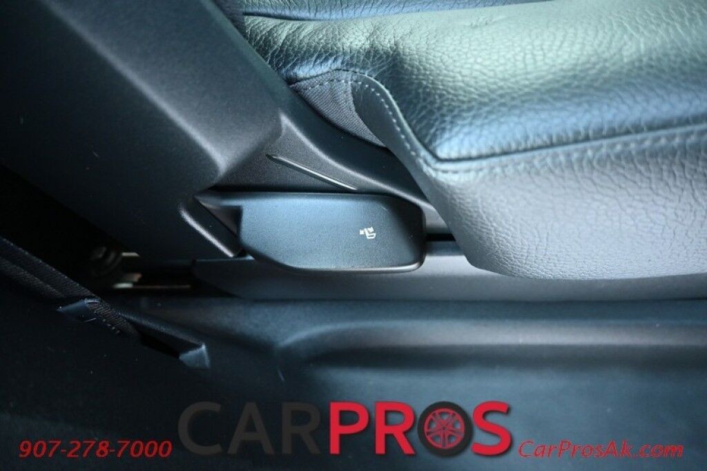 2016 Volvo XC90 T6 Momentum - AWD - 2.0L Supercharged Turbo - Vision &amp; Convenience Package - Keyless Entry and Start - Power Heated Leather Seats - Navigation- 360&Acirc;&deg; Surround View Camera - Adaptive Cruise Control with Pilot Assist - Panoramic Moonroof Anchorage AK