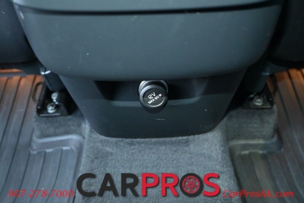 2016 Volvo XC90 T6 Momentum - AWD - 2.0L Supercharged Turbo - Vision &amp; Convenience Package - Keyless Entry and Start - Power Heated Leather Seats - Navigation- 360&Acirc;&deg; Surround View Camera - Adaptive Cruise Control with Pilot Assist - Panoramic Moonroof Anchorage AK