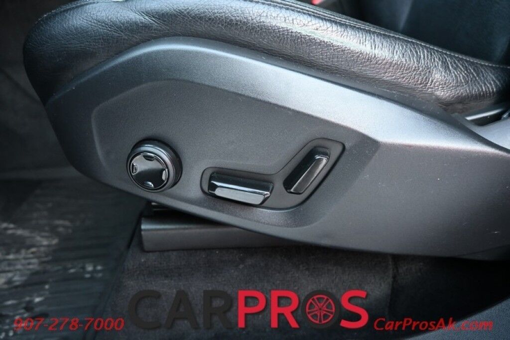2016 Volvo XC90 T6 Momentum - AWD - 2.0L Supercharged Turbo - Vision & Convenience Pkg - Keyless Entry and Start - Power Heated Leather Seats - Navigation - 360 Surround View Camera - Adaptive Cruise Control with Pilot Assist - Panoramic Moonroof - 3rd Row - Seats 7 Anchorage AK