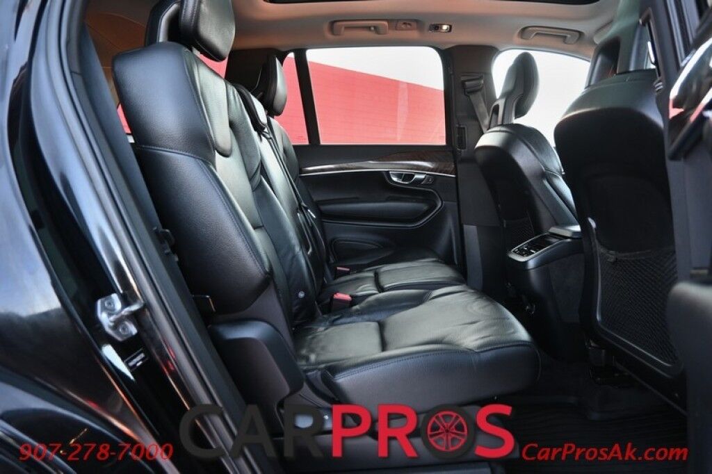 2016 Volvo XC90 T6 Momentum - AWD - 2.0L Supercharged Turbo - Vision & Convenience Pkg - Keyless Entry and Start - Power Heated Leather Seats - Navigation - 360 Surround View Camera - Adaptive Cruise Control with Pilot Assist - Panoramic Moonroof - 3rd Row - Seats 7 Anchorage AK
