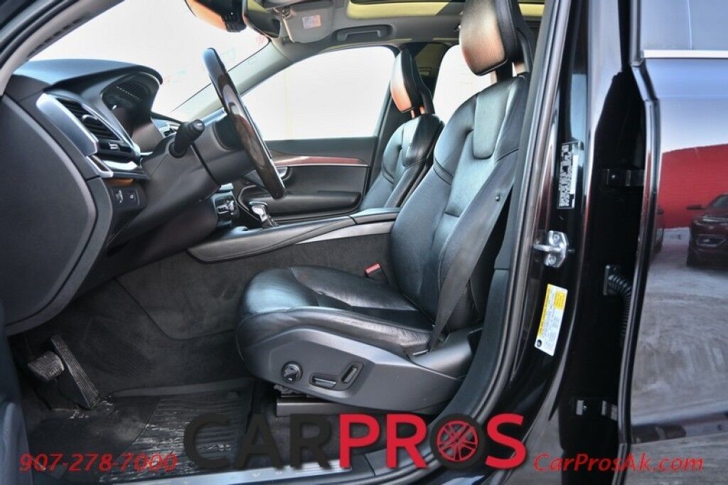 2016 Volvo XC90 T6 Momentum - AWD - 2.0L Supercharged Turbo - Vision & Convenience Pkg - Keyless Entry and Start - Power Heated Leather Seats - Navigation - 360 Surround View Camera - Adaptive Cruise Control with Pilot Assist - Panoramic Moonroof - 3rd Row - Seats 7 Anchorage AK