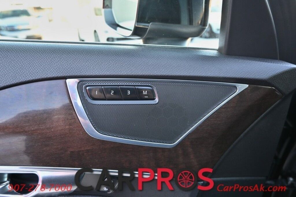 2016 Volvo XC90 T6 Momentum - AWD - 2.0L Supercharged Turbo - Vision & Convenience Pkg - Keyless Entry and Start - Power Heated Leather Seats - Navigation - 360 Surround View Camera - Adaptive Cruise Control with Pilot Assist - Panoramic Moonroof - 3rd Row - Seats 7 Anchorage AK