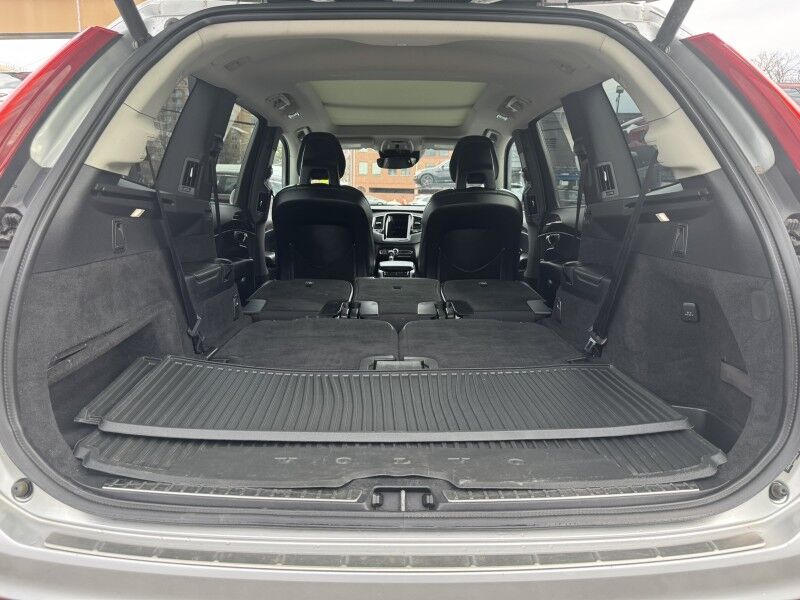 2016 Volvo XC90 T6 Momentum AWD Arlington VA