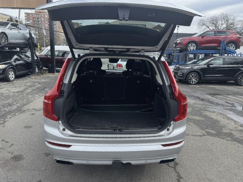 2016 Volvo XC90 T6 Momentum AWD Arlington VA