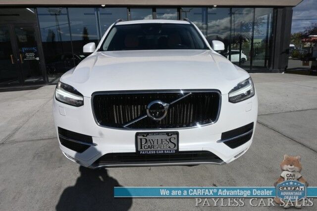 2016 Volvo XC90 T6 Momentum