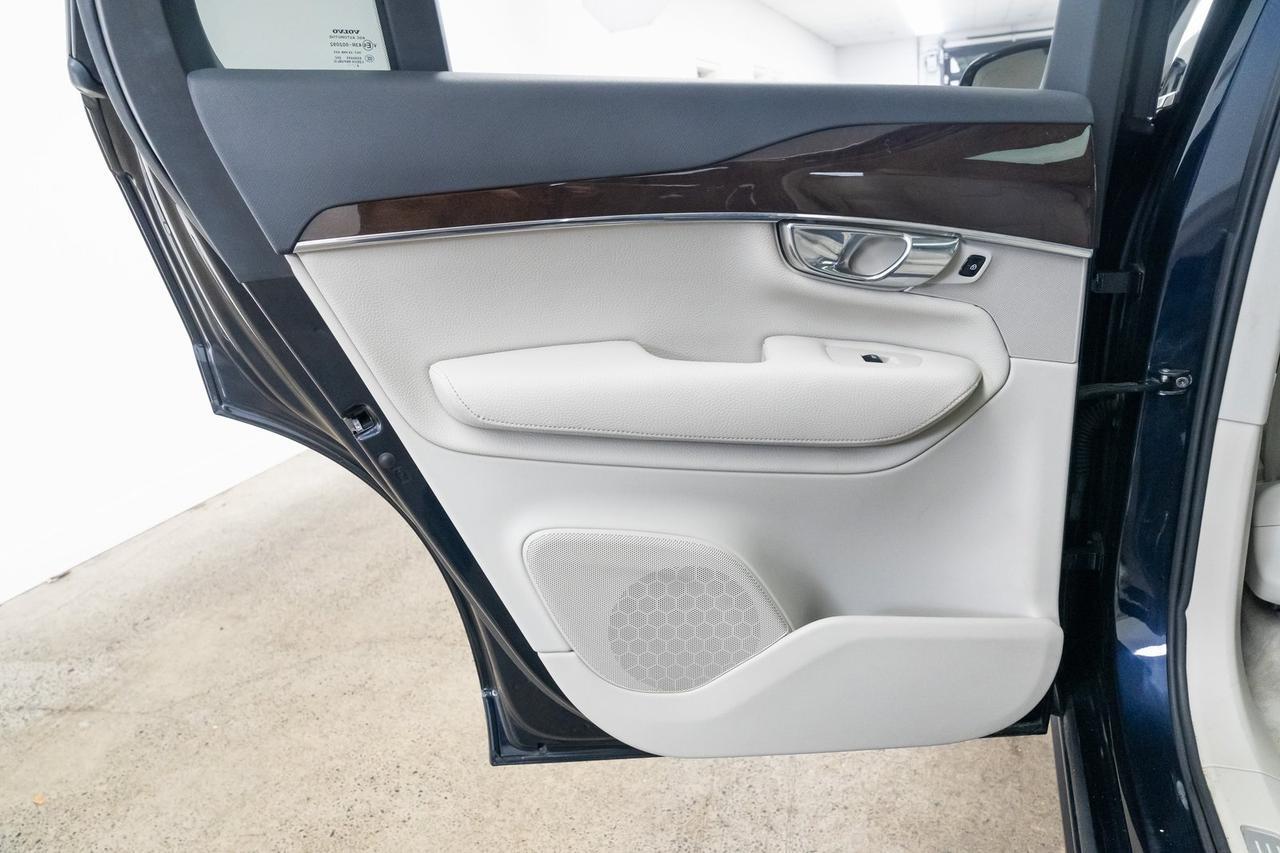 2016 Volvo XC90 T6 Momentum Heated Seats Adaptive Cruise Surround View Camera Portland OR