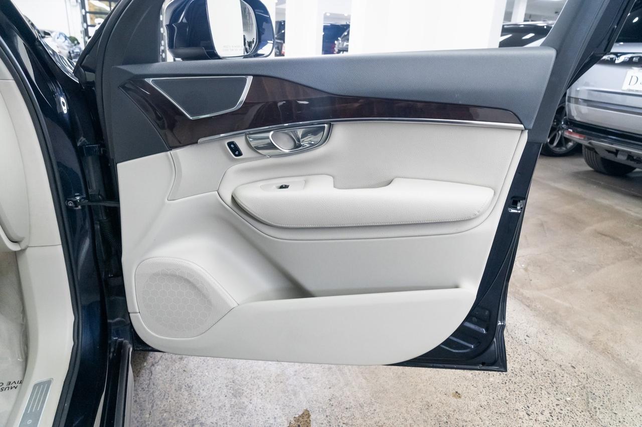 2016 Volvo XC90 T6 Momentum Heated Seats Adaptive Cruise Surround View Camera Portland OR