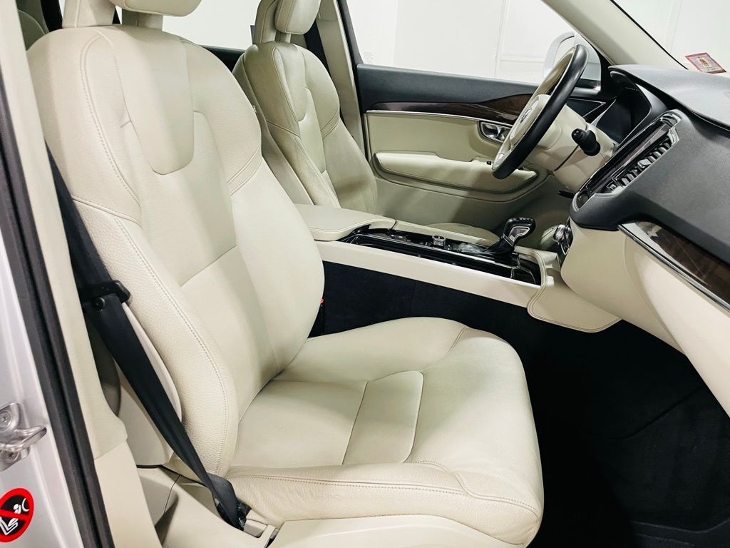 2016 Volvo XC90 T6 Momentum Jersey City NJ