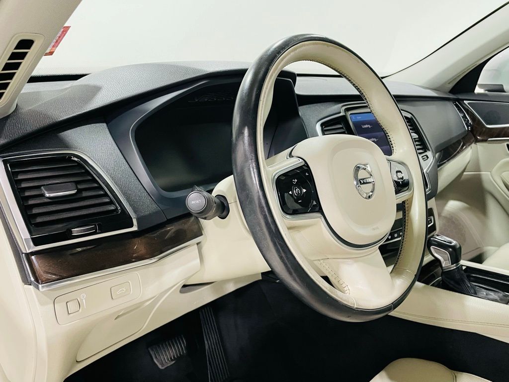 2016 Volvo XC90 T6 Momentum Jersey City NJ