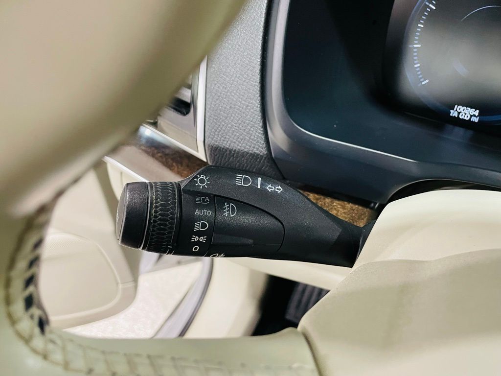 2016 Volvo XC90 T6 Momentum Jersey City NJ