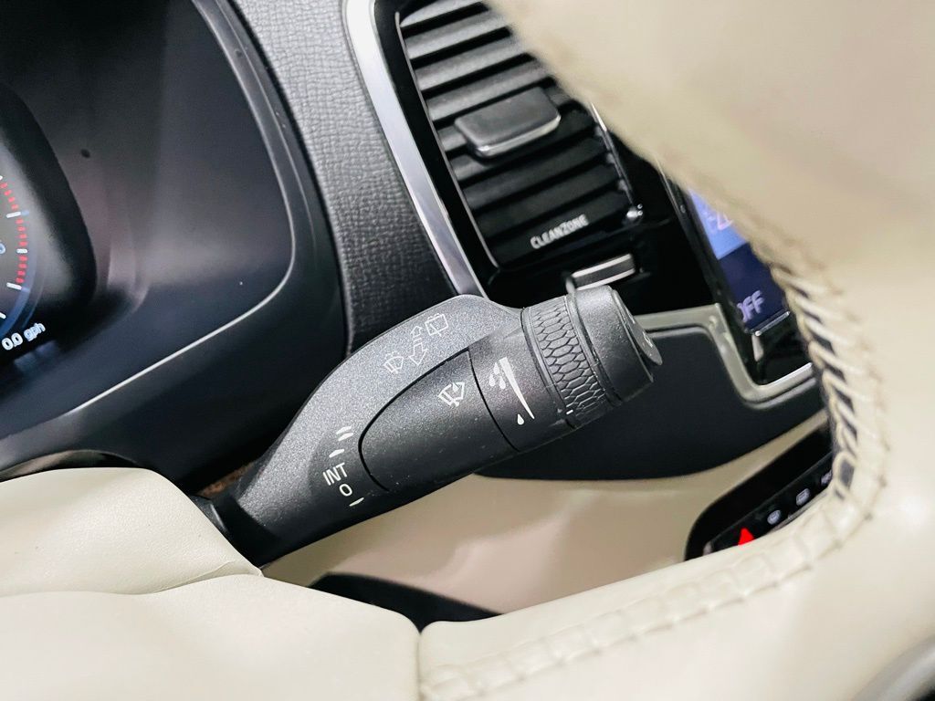 2016 Volvo XC90 T6 Momentum Jersey City NJ
