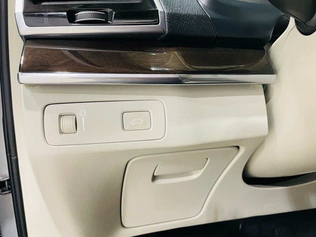 2016 Volvo XC90 T6 Momentum Jersey City NJ