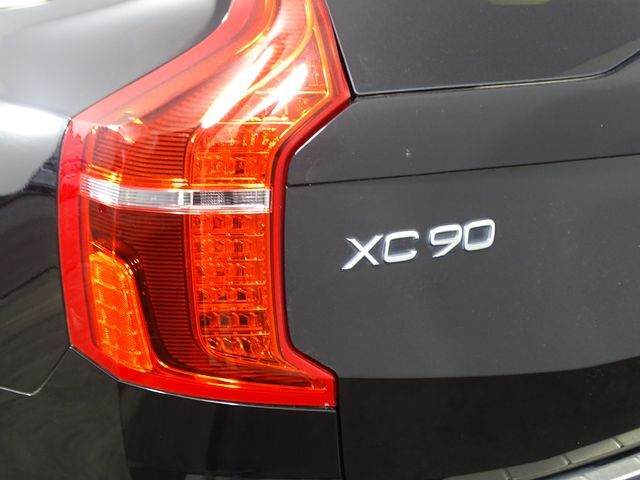 2016 Volvo XC90 T6 Momentum Raleigh NC