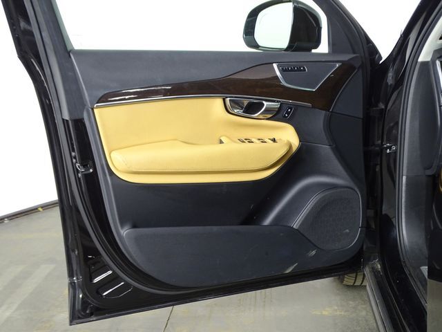 2016 Volvo XC90 T6 Momentum Raleigh NC