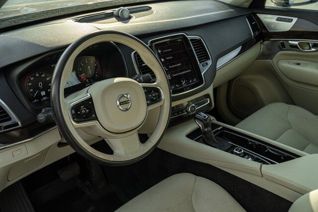 2016 Volvo XC90 T6 Momentum  Selma TX