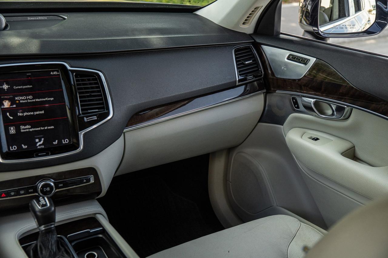 2016 Volvo XC90 T6 Momentum  Selma TX