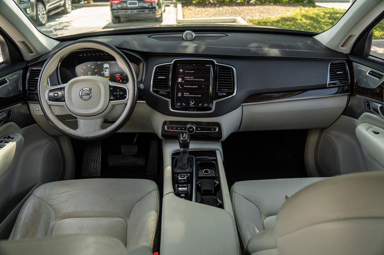 2016 Volvo XC90 T6 Momentum  Selma TX