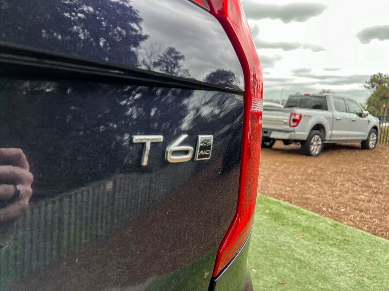 2016 Volvo XC90 T6 Momentum Wilmington NC