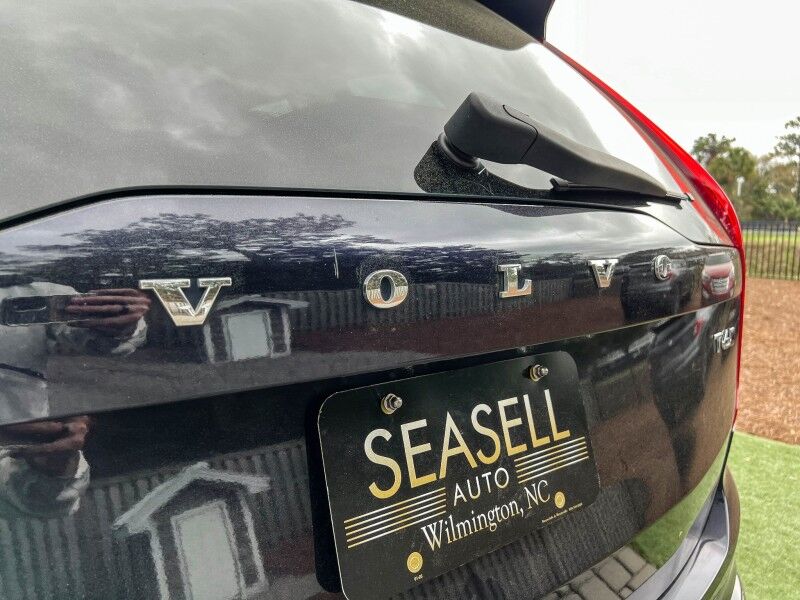 2016 Volvo XC90 T6 Momentum Wilmington NC