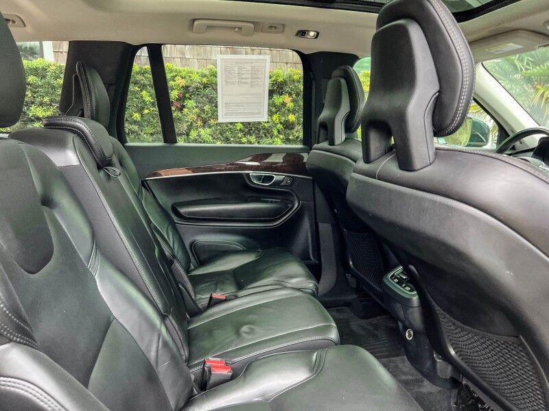 2016 Volvo XC90 T6 Momentum Wilmington NC