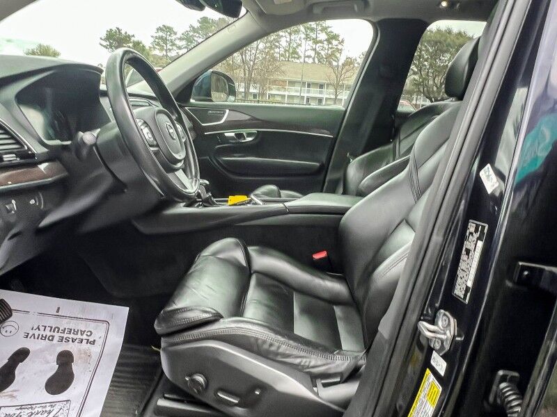 2016 Volvo XC90 T6 Momentum Wilmington NC