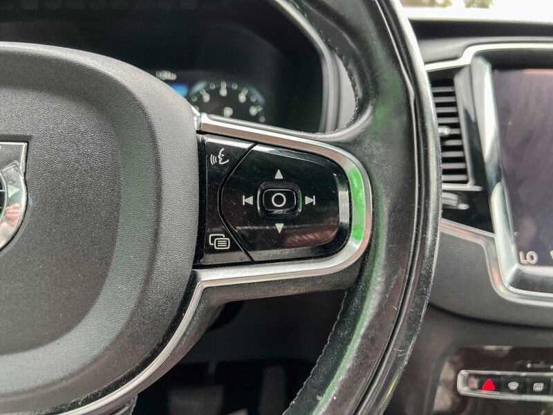 2016 Volvo XC90 T6 Momentum Wilmington NC