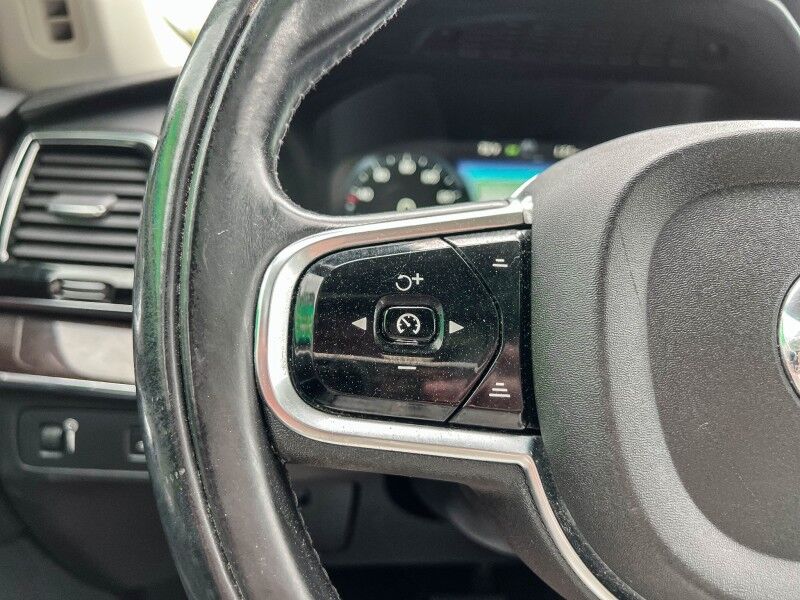 2016 Volvo XC90 T6 Momentum Wilmington NC