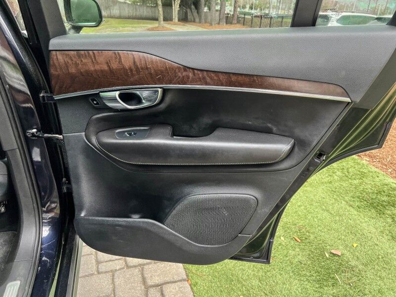 2016 Volvo XC90 T6 Momentum Wilmington NC